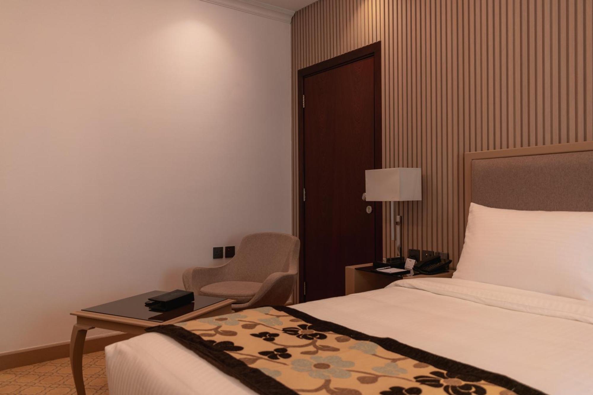 Best Western Plus Jeddah Hotel Madinah Road Kültér fotó